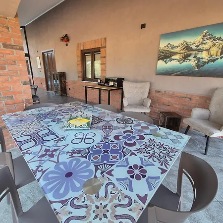 Monviso فندق مبيت وإفطار 3*